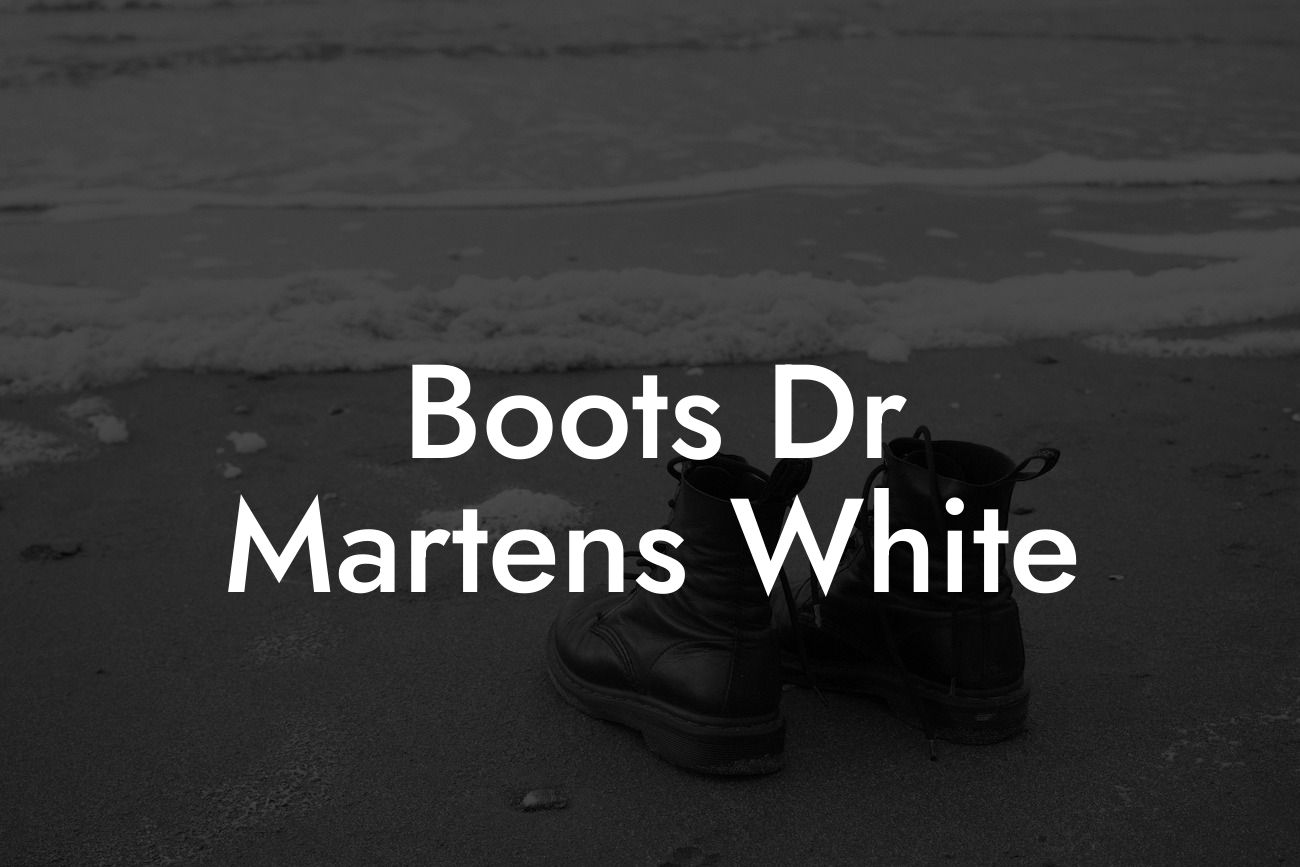 Boots Dr Martens White