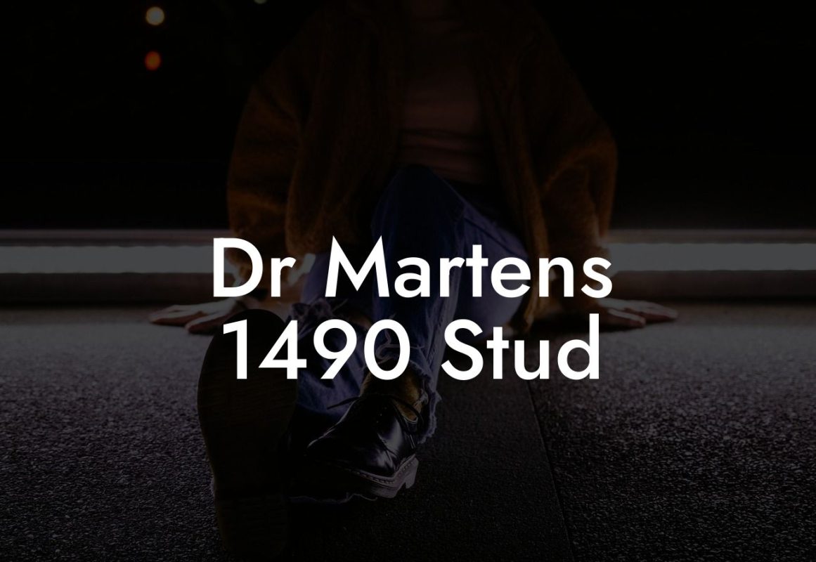 Dr Martens 1490 Stud