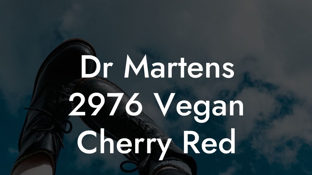 Dr Martens 2976 Vegan Cherry Red