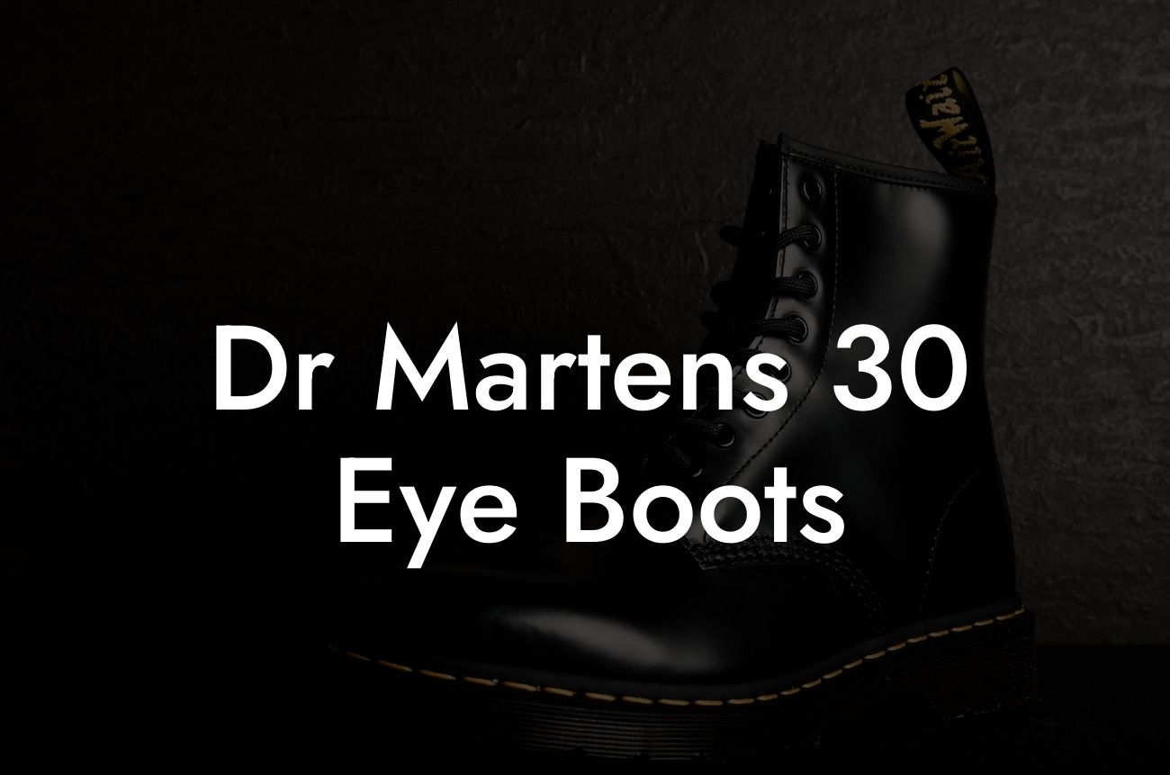 Dr Martens 30 Eye Boots