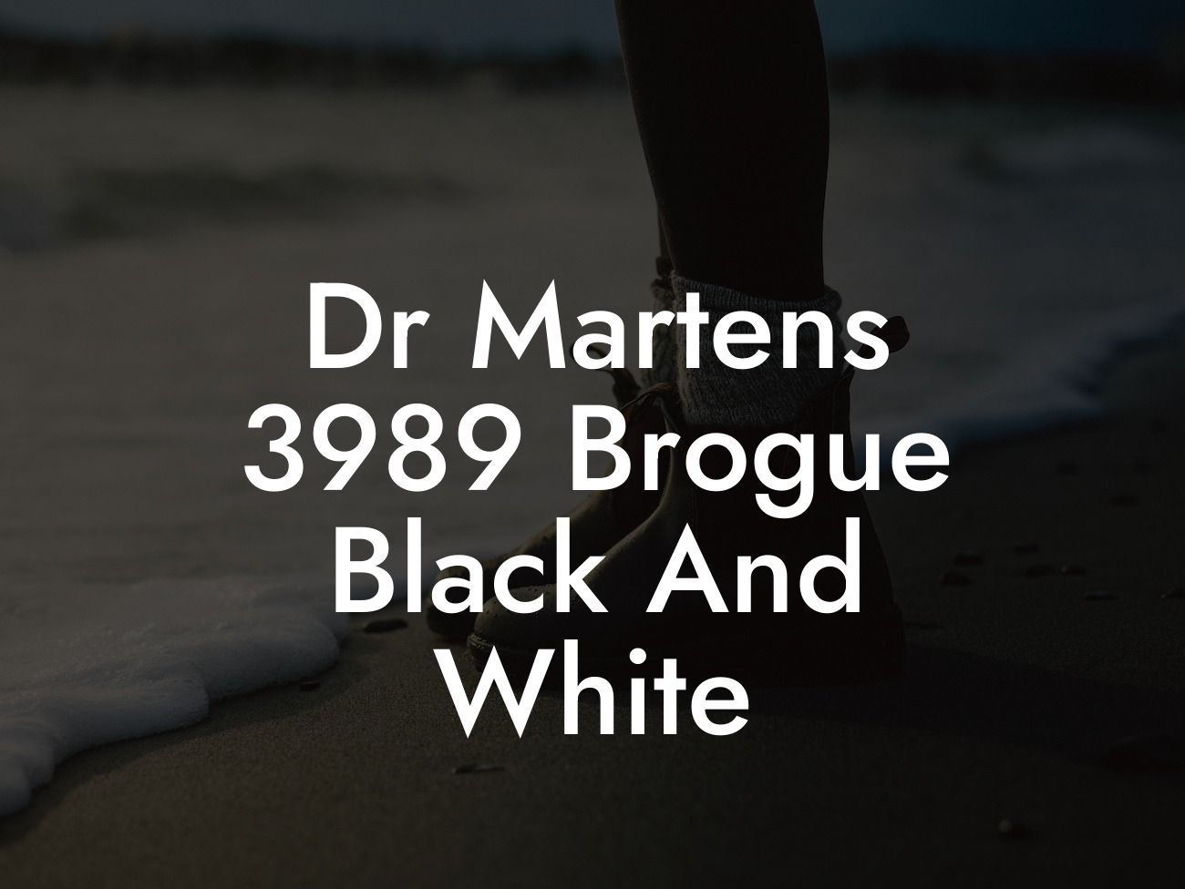 Dr Martens 3989 Brogue Black And White