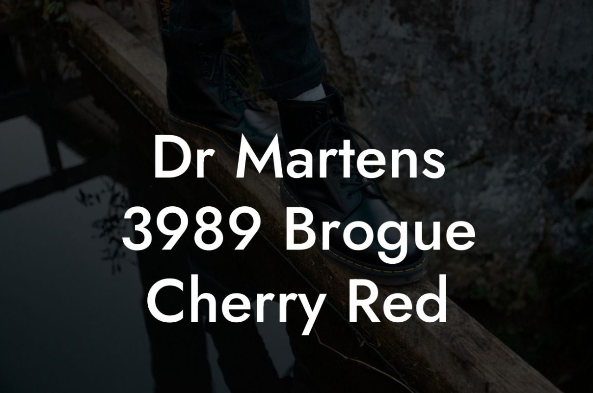 Dr Martens 3989 Brogue Cherry Red