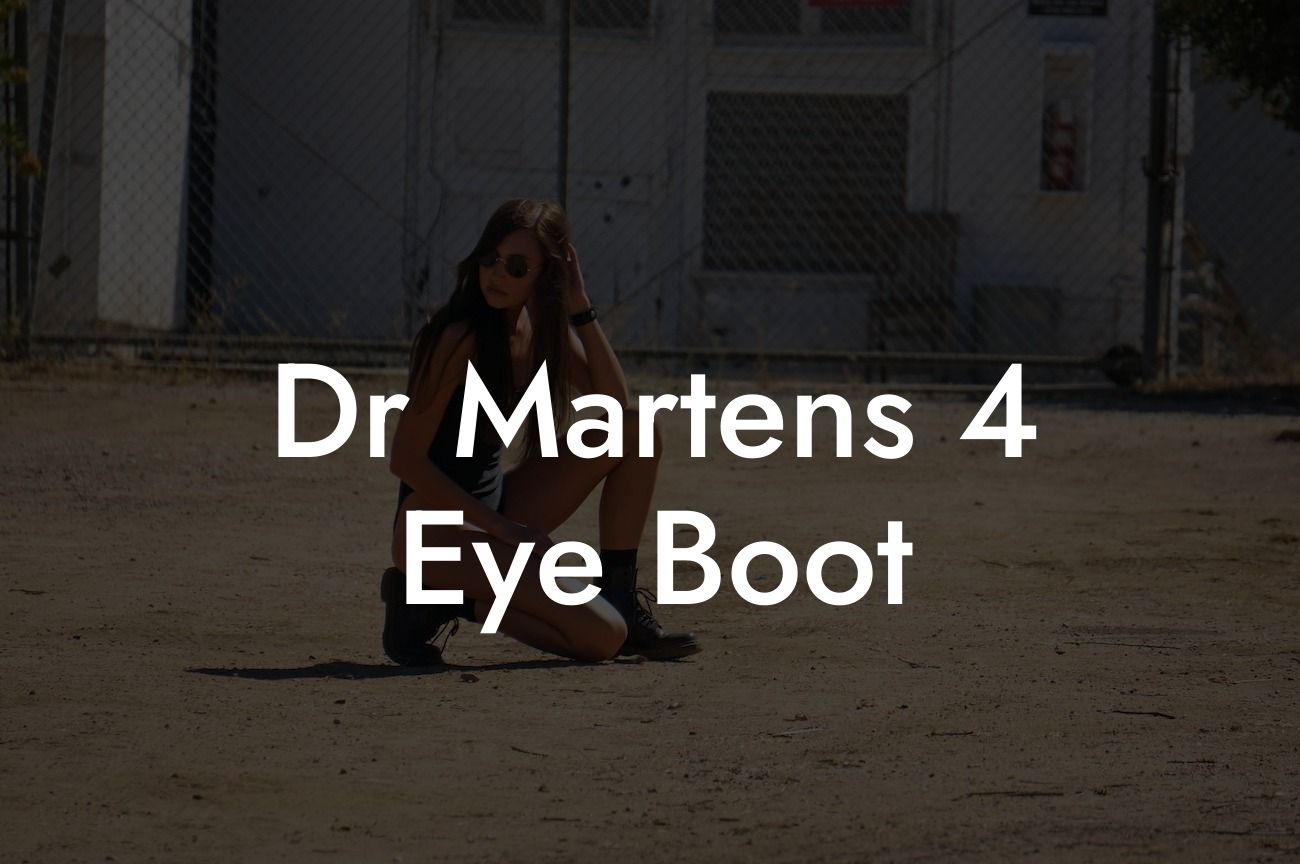 Dr Martens 4 Eye Boot