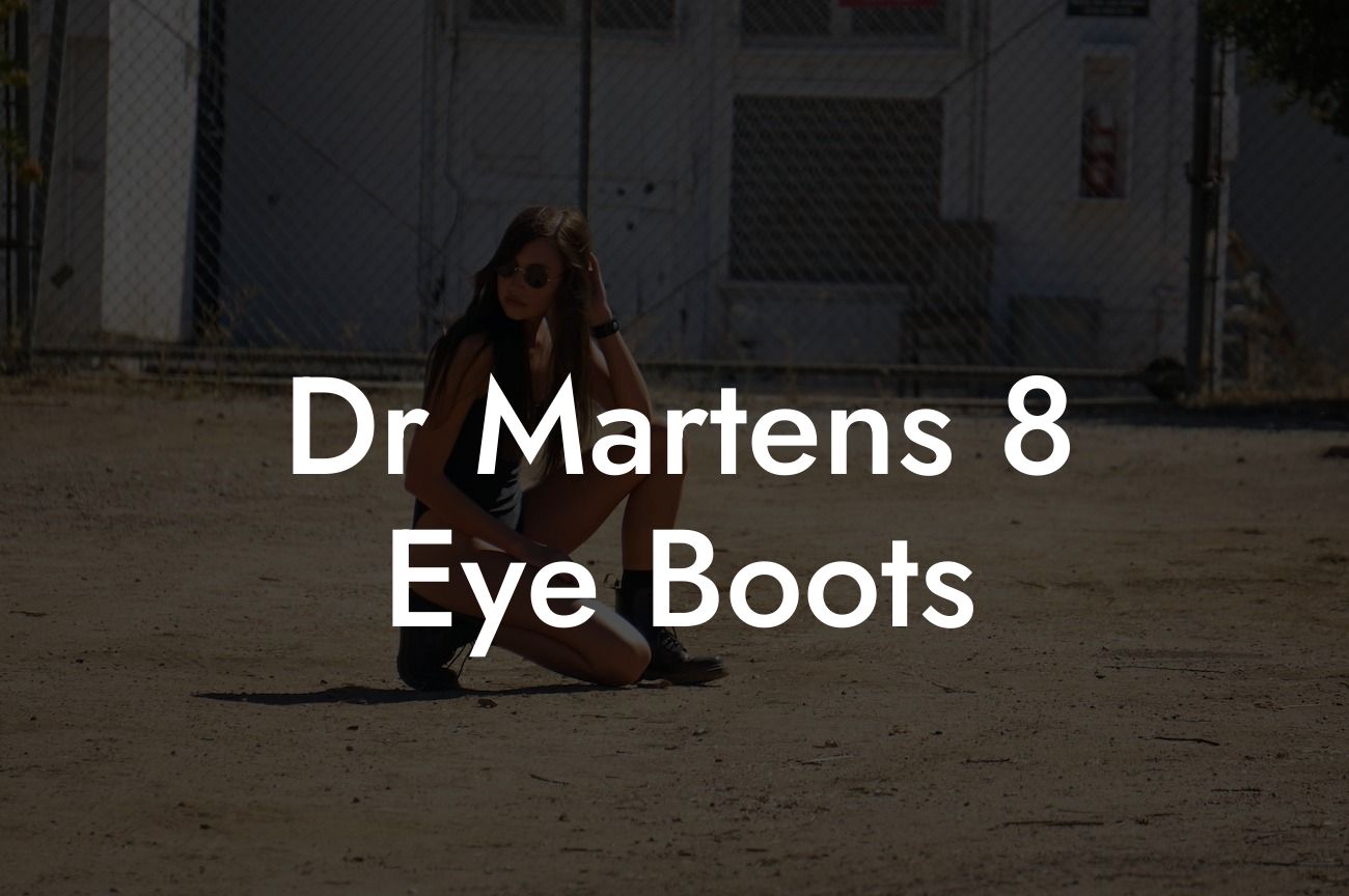 Dr Martens 8 Eye Boots