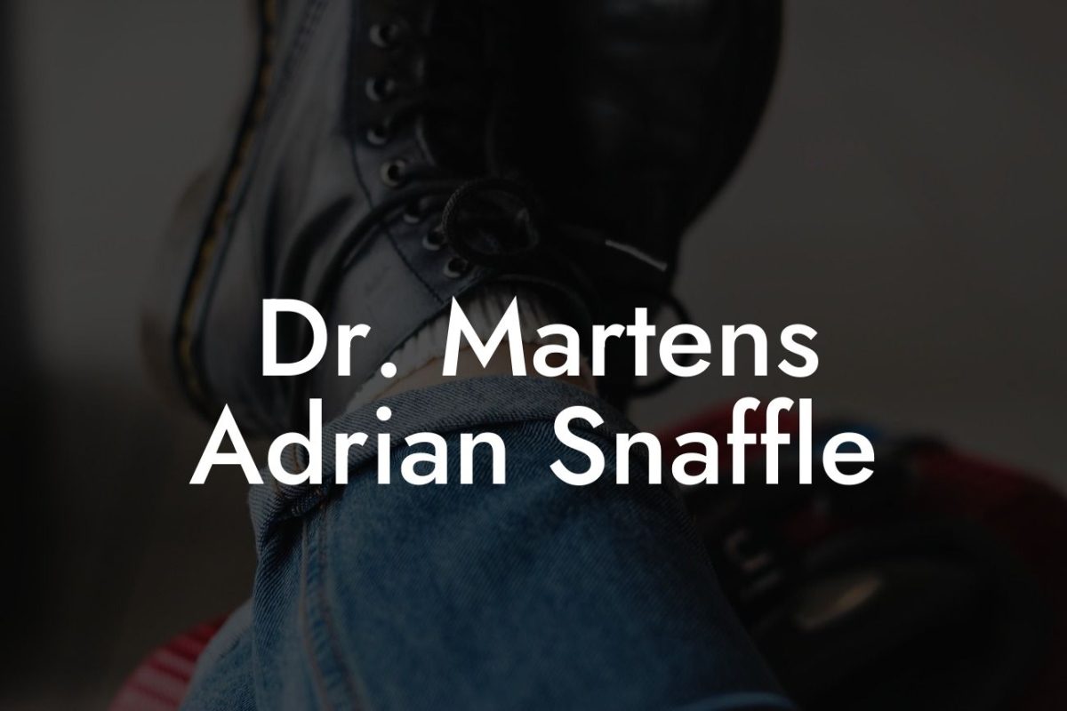 Dr. Martens Adrian Snaffle