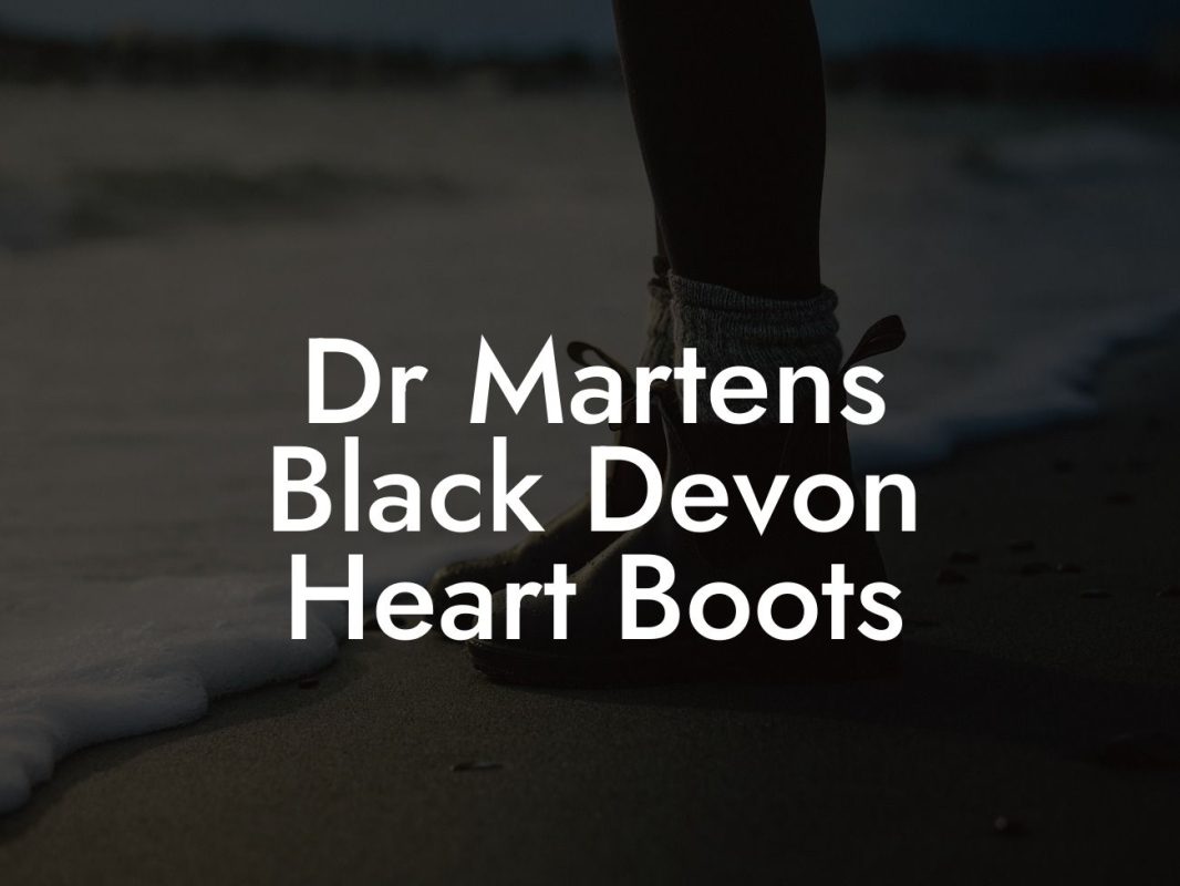 Dr Martens Black Devon Heart Boots