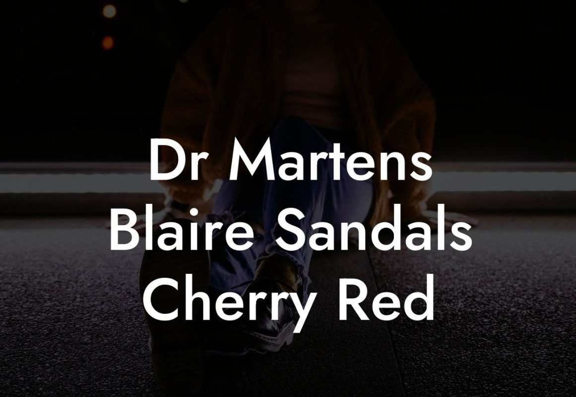 Dr Martens Blaire Sandals Cherry Red