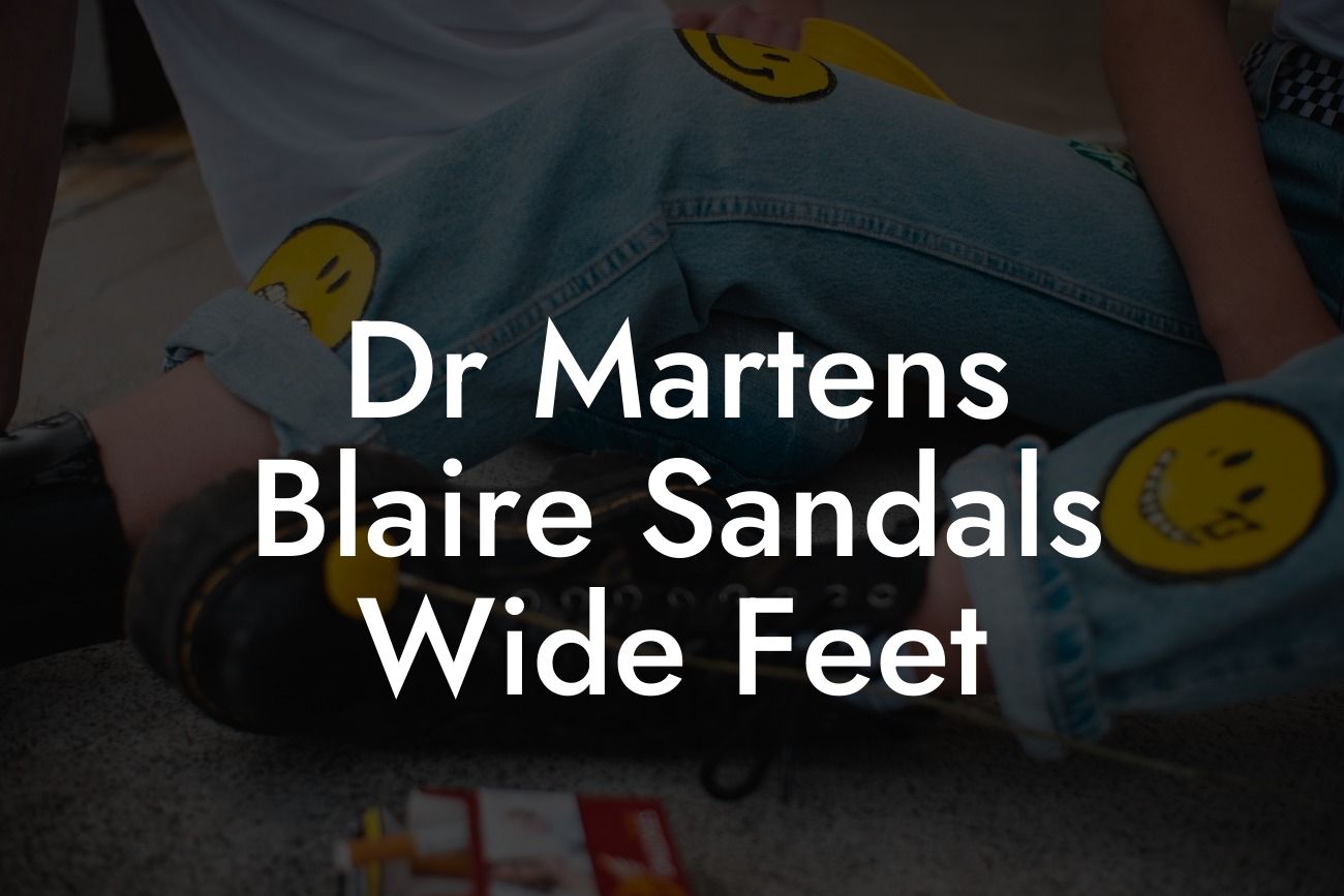 Dr Martens Blaire Sandals Wide Feet