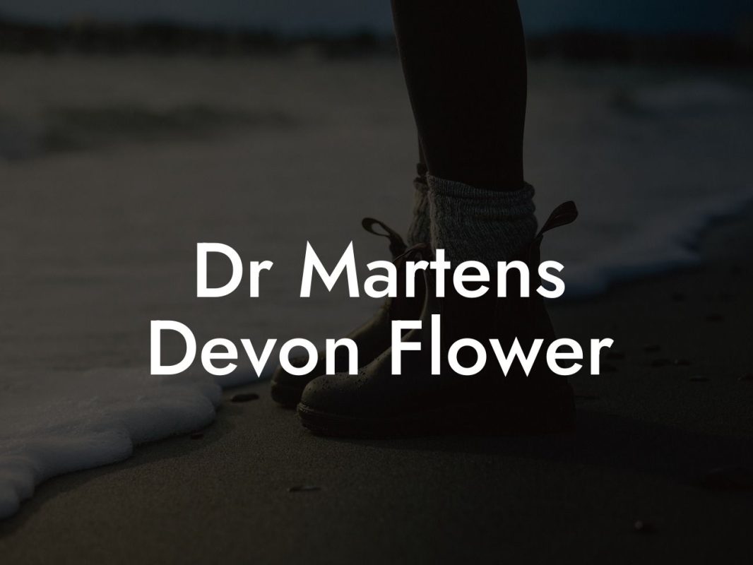 Dr Martens Devon Flower