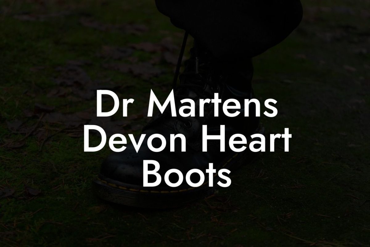 Dr Martens Devon Heart Boots