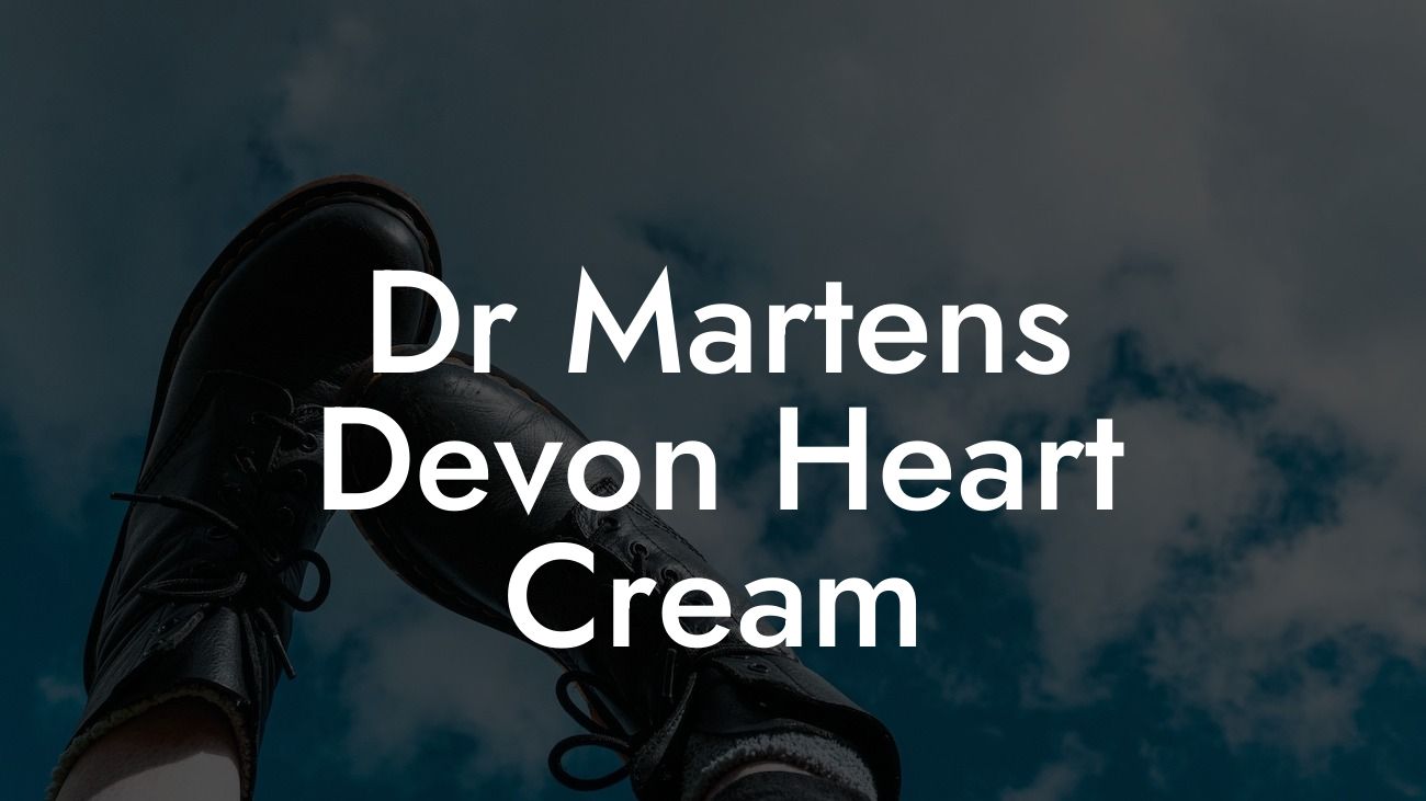 Dr Martens Devon Heart Cream