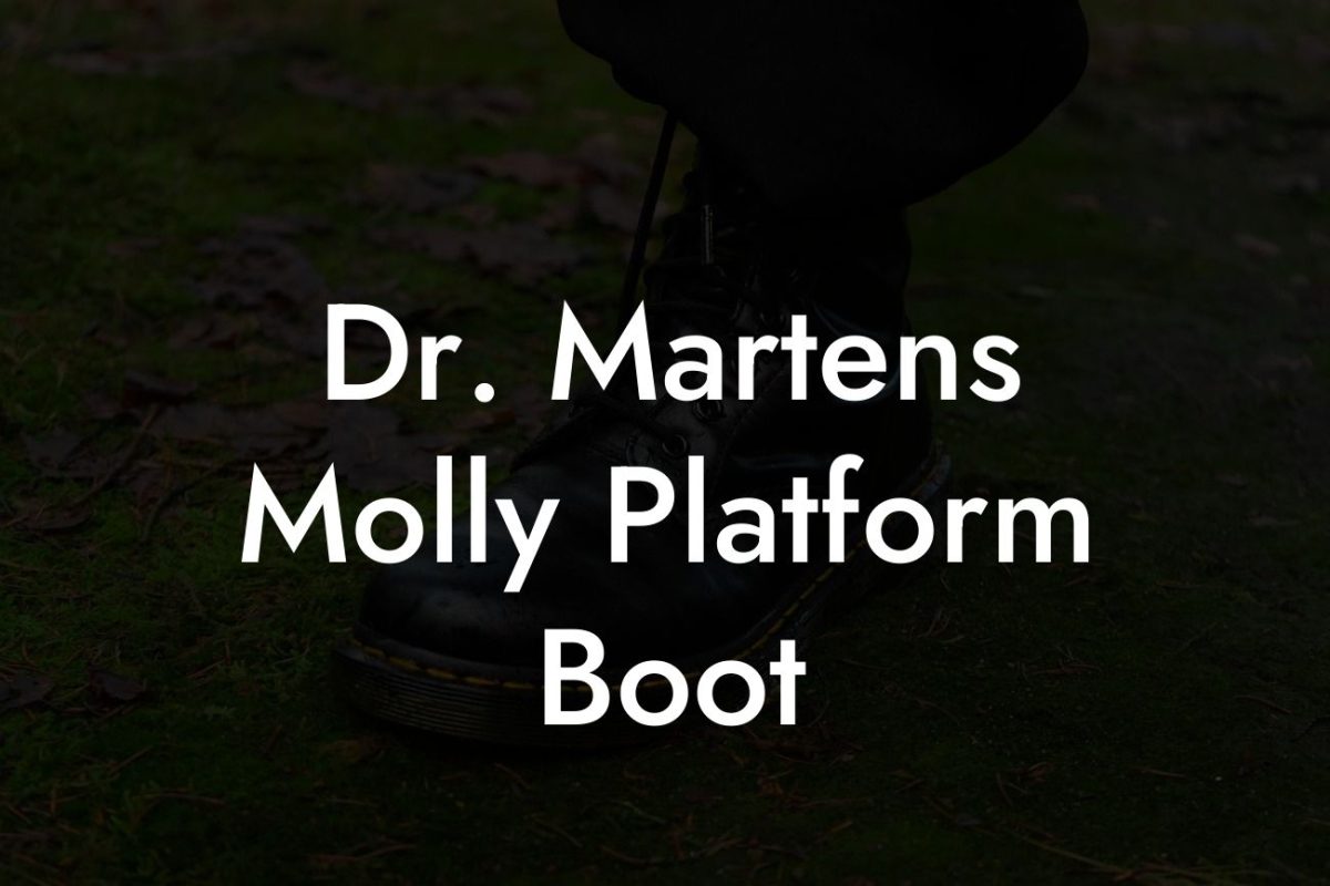 Dr. Martens Molly Platform Boot