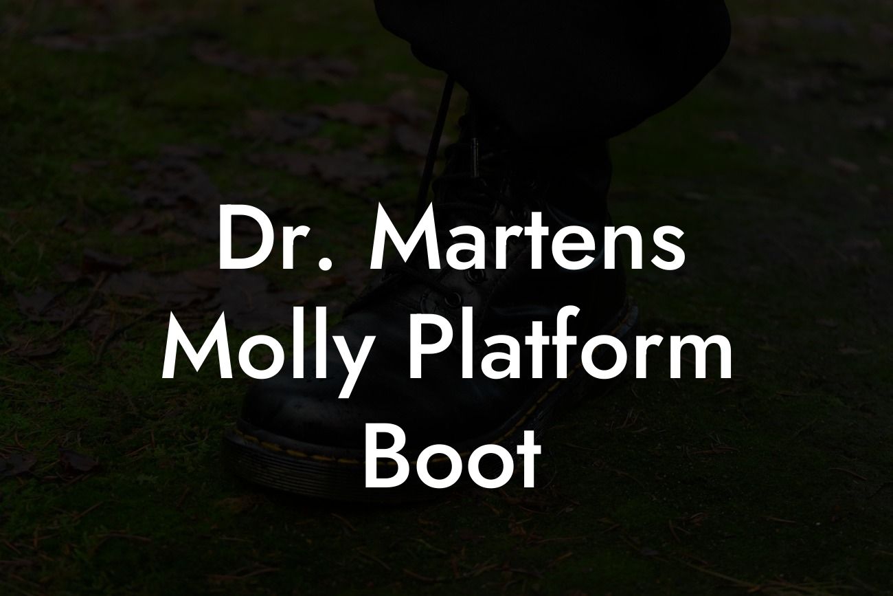 Dr Martens Molly Platform Boot