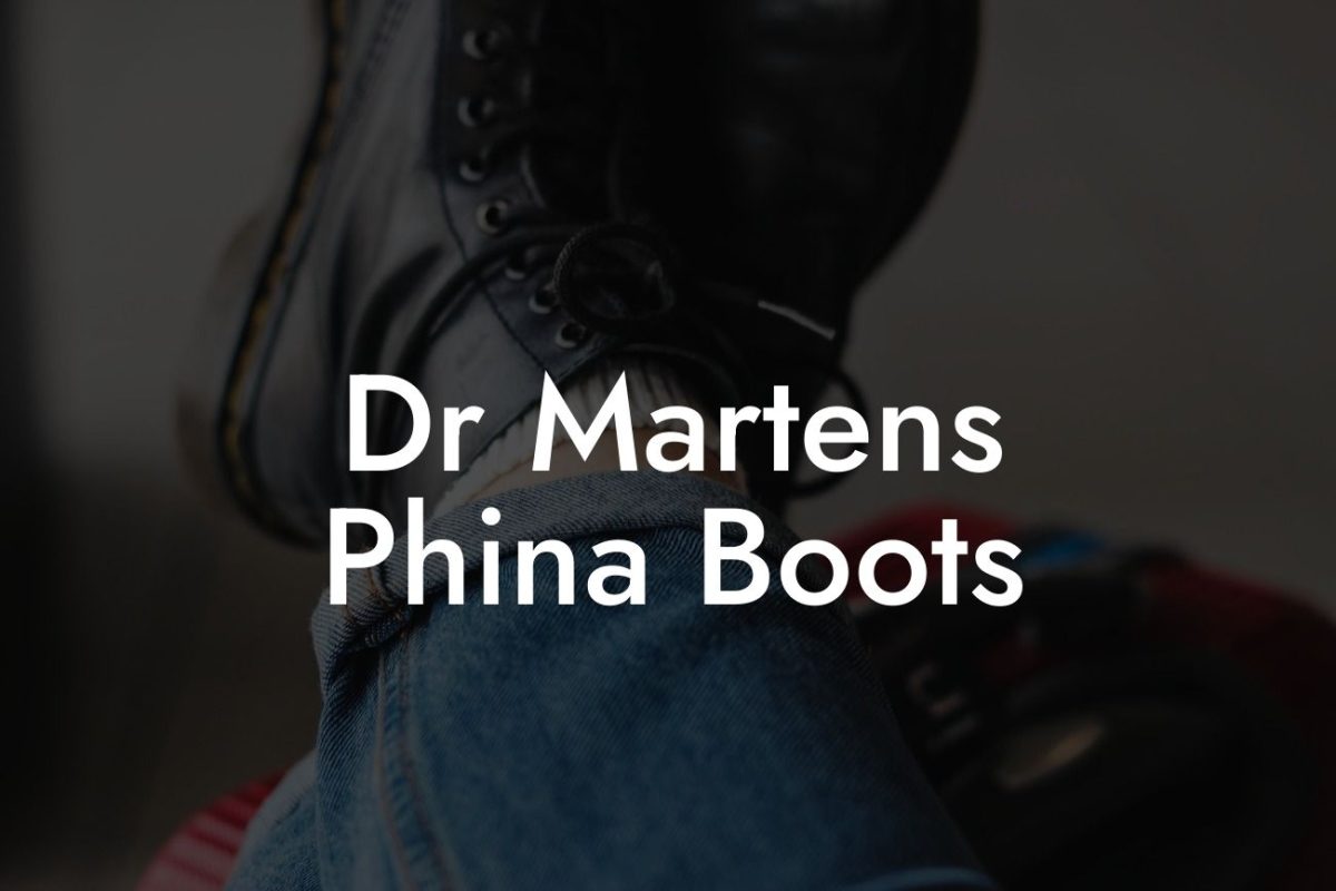 Dr Martens Phina Boots