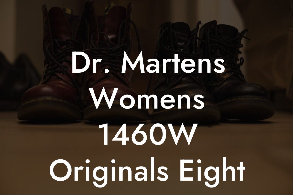 Dr. Martens Womens 1460W Originals Eight